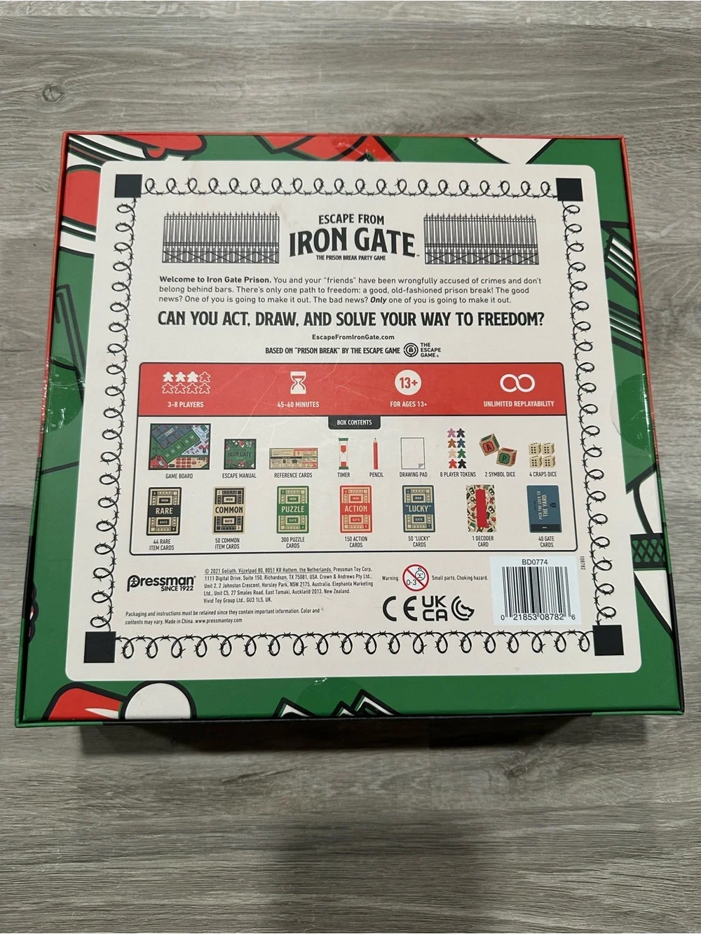 CH200 NEW Escape from Iron Gate Game The Prison Break Party Game 3-8 Player 13+